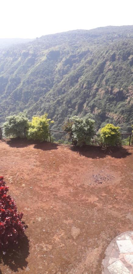 Strawberry Country Villa Mahābaleshwar Kültér fotó